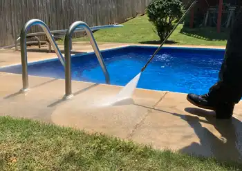 pool deck cleaning