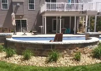 retaining wall contractors