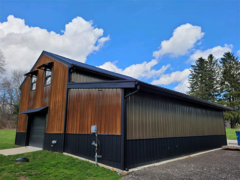CM Dye Enterprises - Northeast Ohio - Contractor utilizing high end Amish craftsmanship specializing in metal roofs, siding, decks, sunrooms