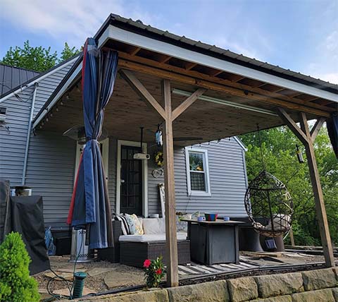 CM Dye Enterprises - Northeast Ohio - Contractor utilizing high end Amish craftsmanship specializing in metal roofs, siding, decks, sunrooms