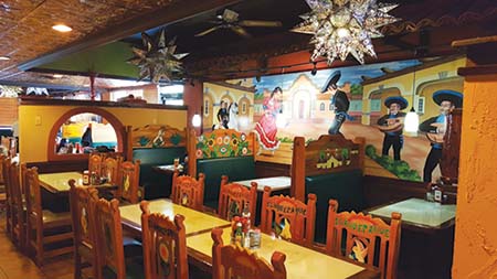 Tlaquepaque Mexican Restaurants - Northeast Ohio - Traditional Mexican Restaurant - Mexican family owned with over 20 years serving Ohio.